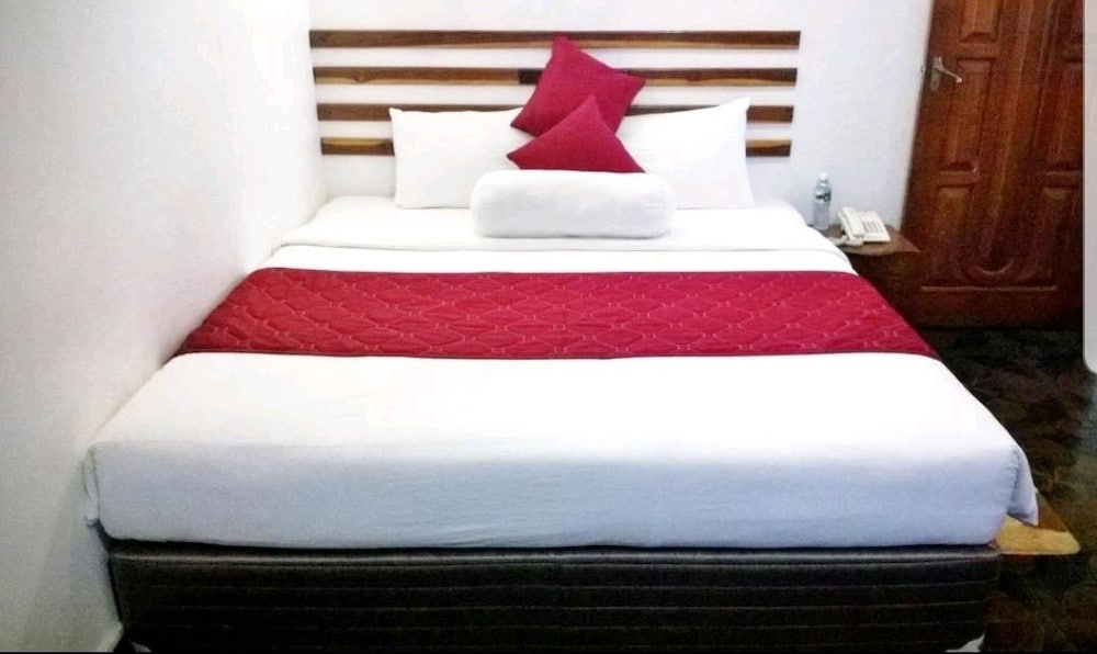 Deluxe Double Room, 1 Queen Bed, Non Smoking photo 1
