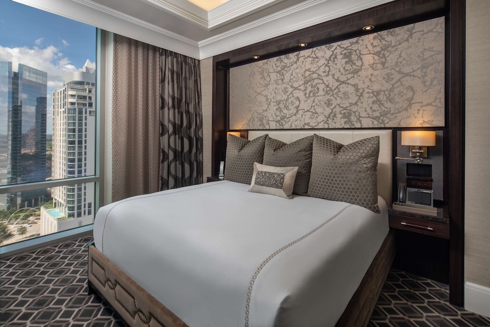 Classic Suite, Accessible photo 3