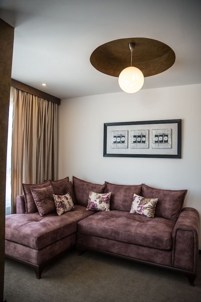 Double Room, Balcony (Flamingo Net)