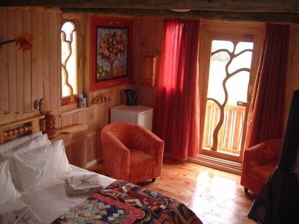 Faraway Treehouse photo 3