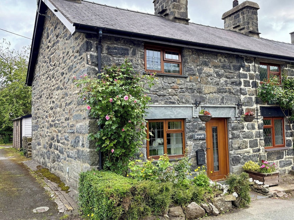 Cottage photo 2