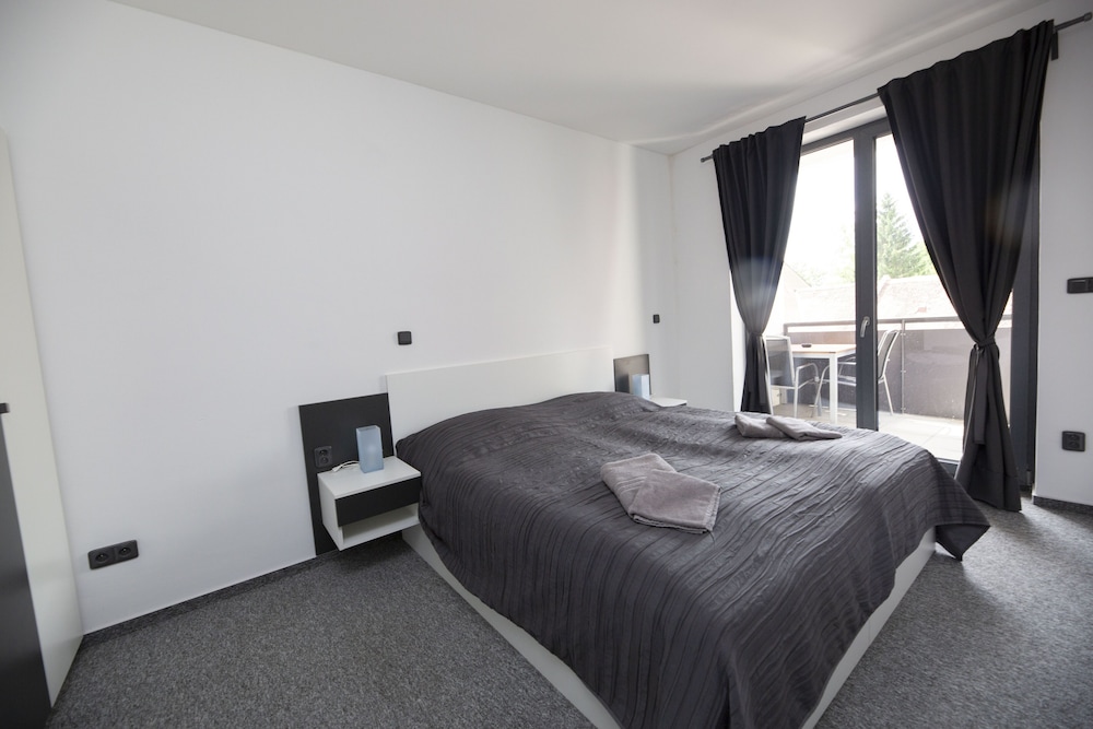 Deluxe Apartment, 1 Bedroom photo 2