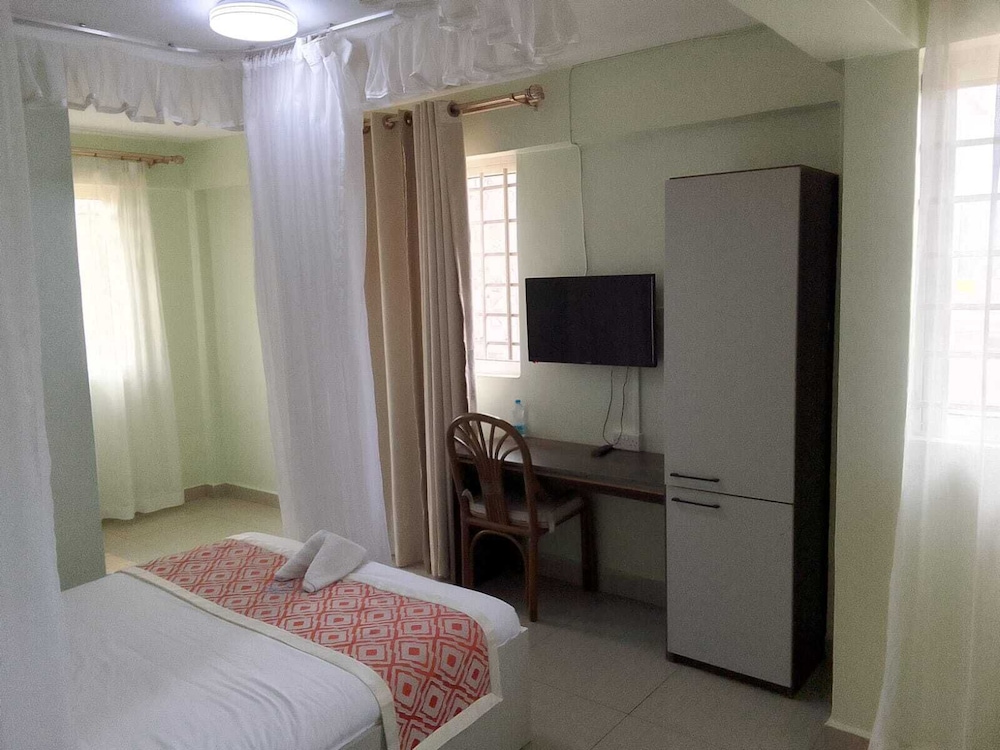 Single Room, Balcony