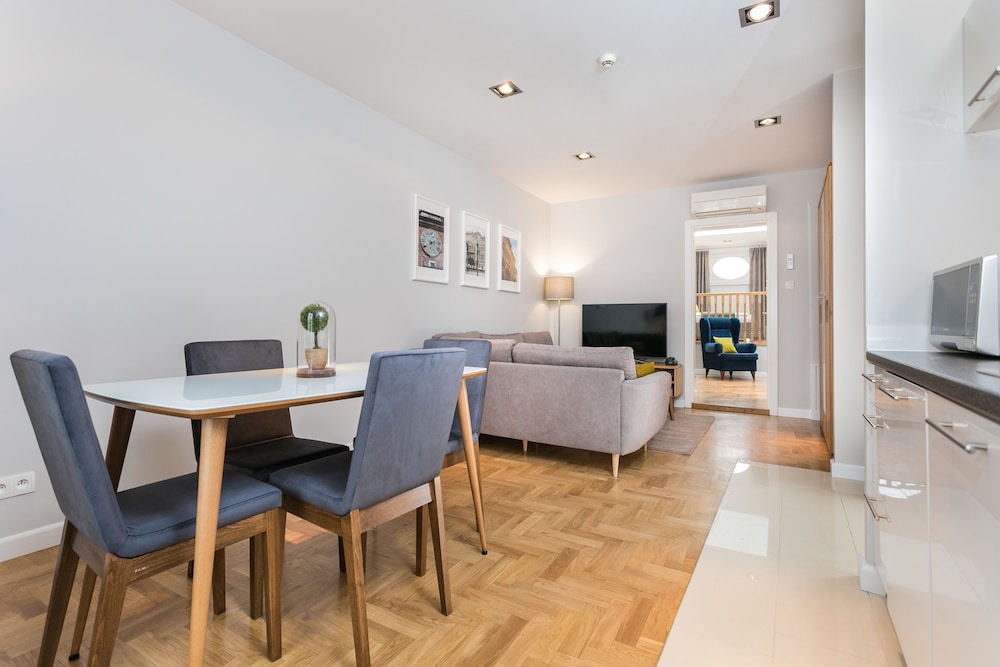 Suite, 1 Bedroom photo 1