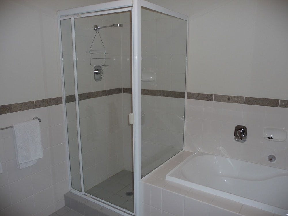Family Apartment, 3 Bedrooms, 2 Bathrooms photo 2
