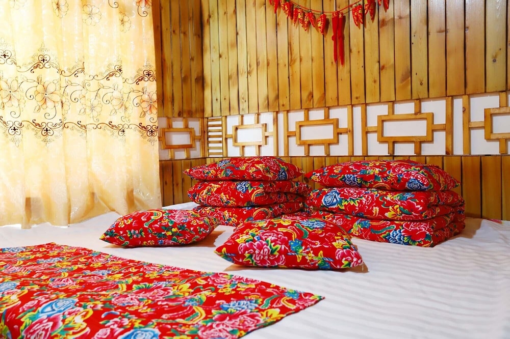 Signature Double Room, Courtyard View