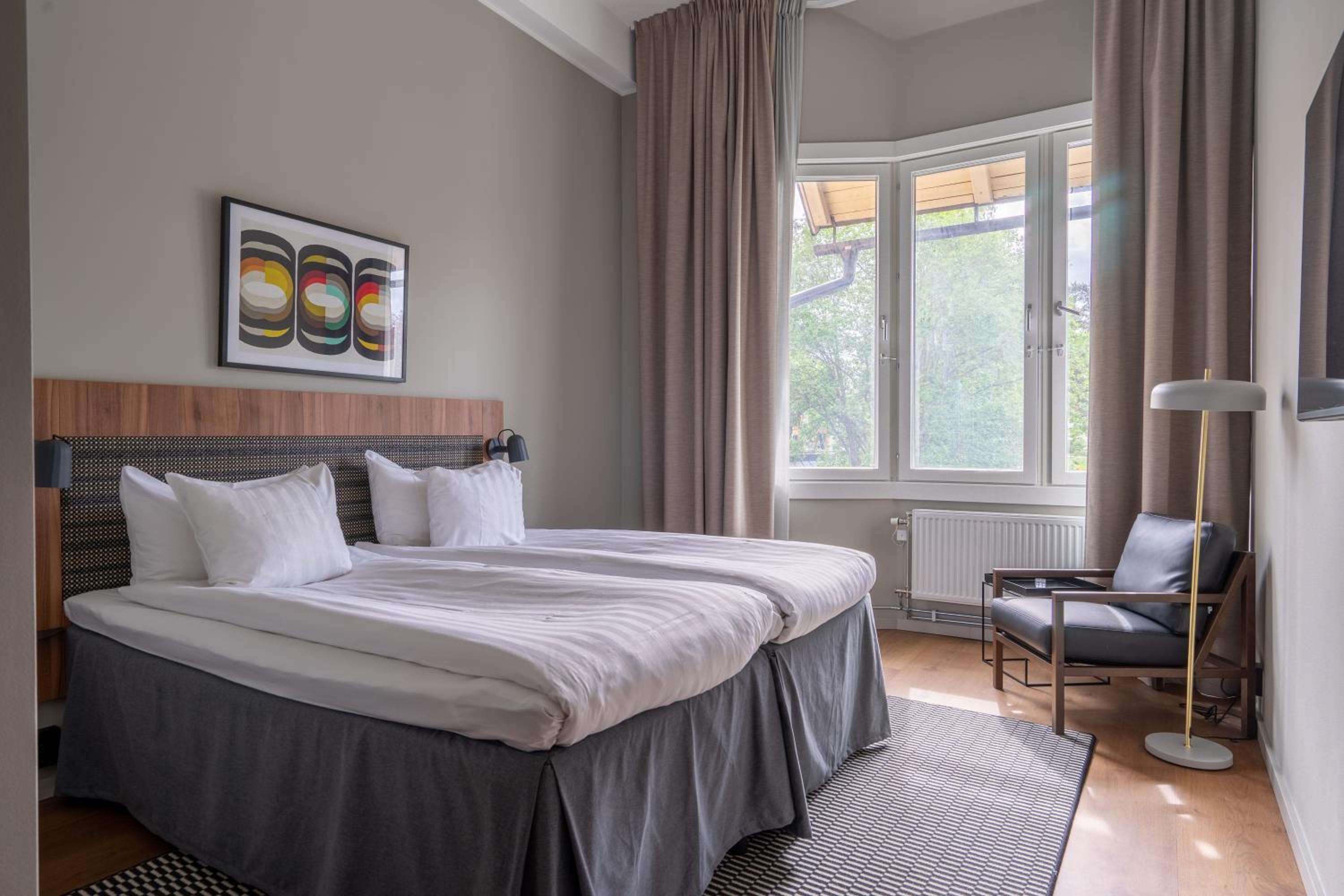 Standard Double or Twin Room photo 1