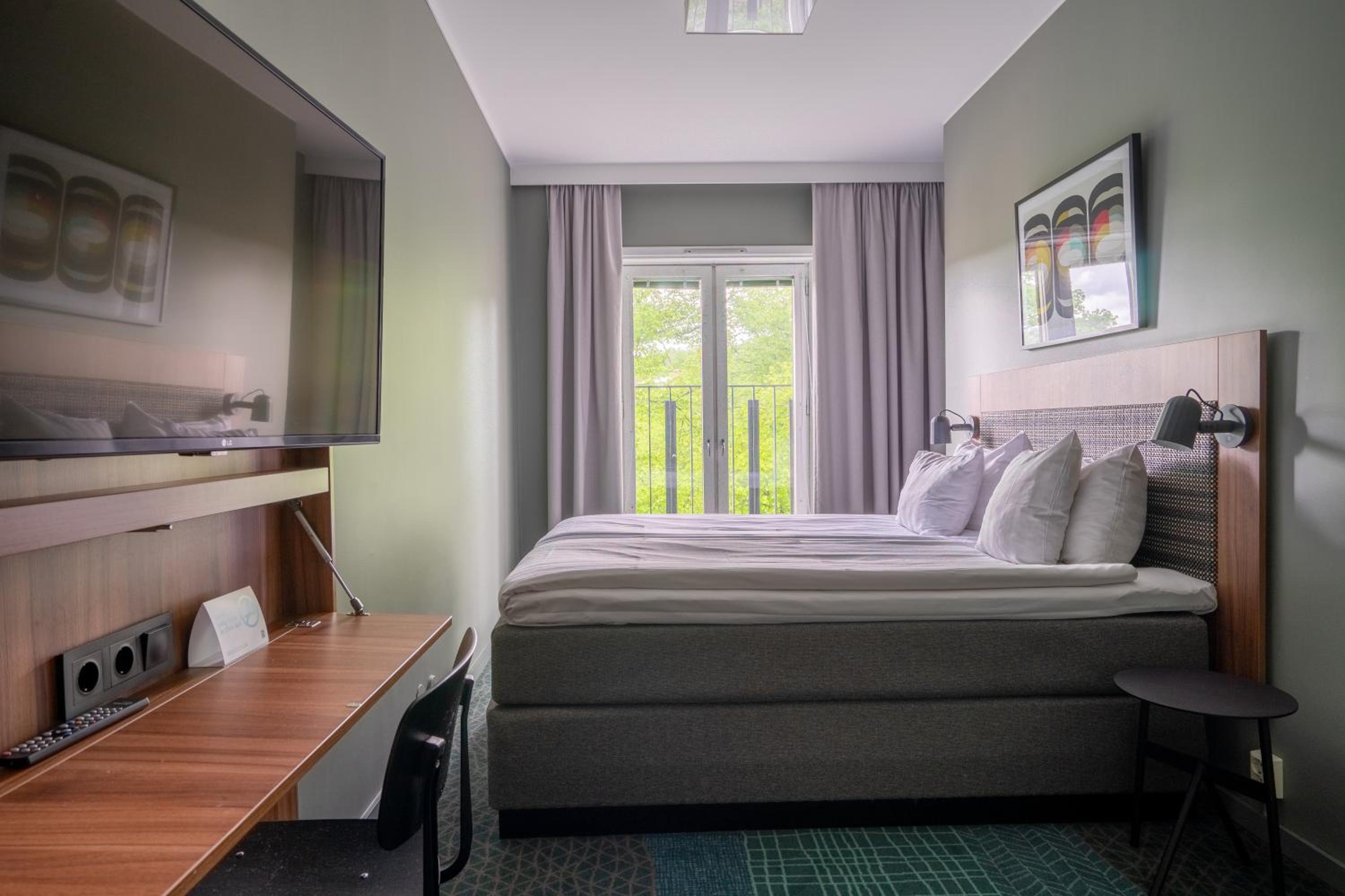 Standard Double Room - Photo 2