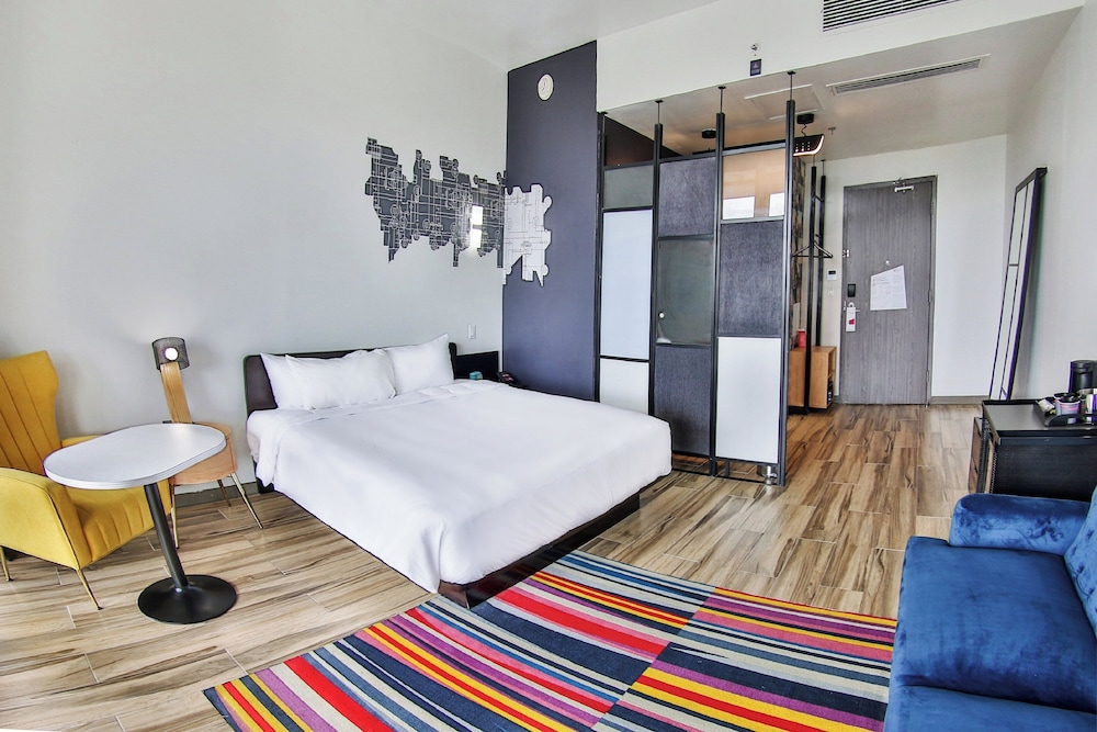 Room, 1 King Bed