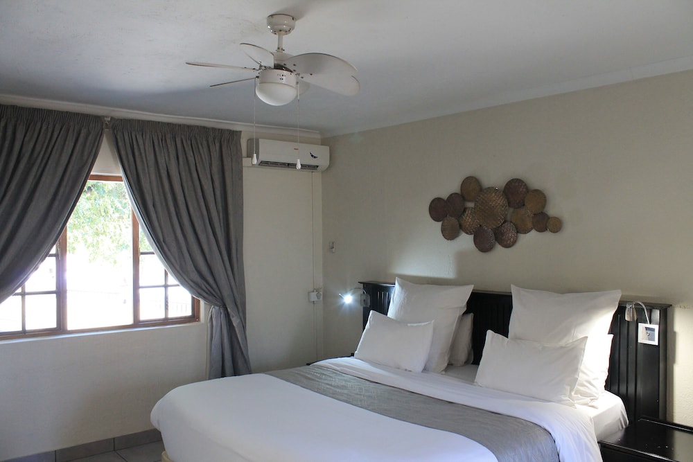 Executive Room photo 2