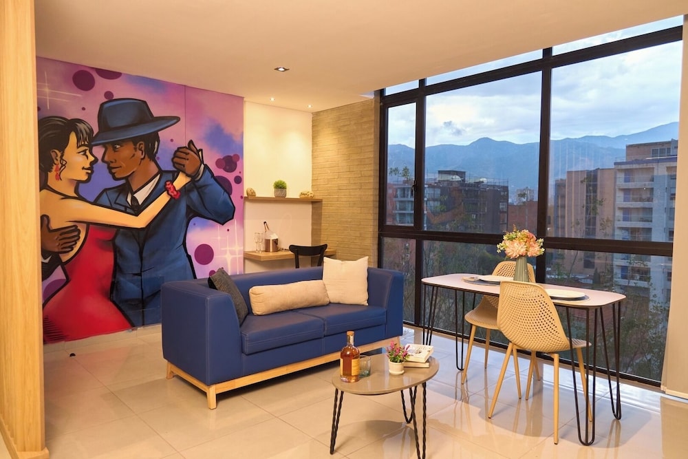 Apartment (2 Bedrooms)