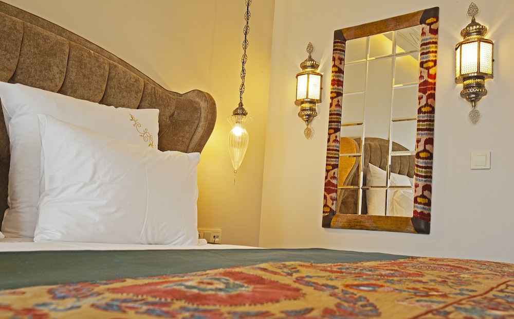 Economy Double Room photo 2
