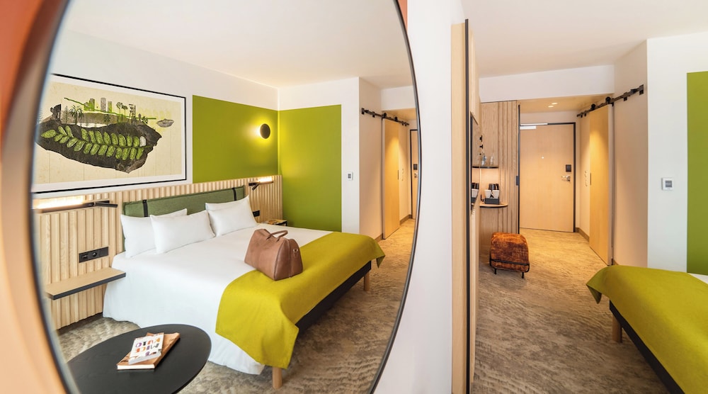 Superior Room, 1 King Bed - Photo 7