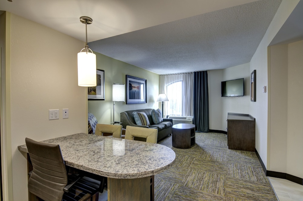 Suite, 1 Bedroom, Accessible (Communication Accessible) - Photo 10
