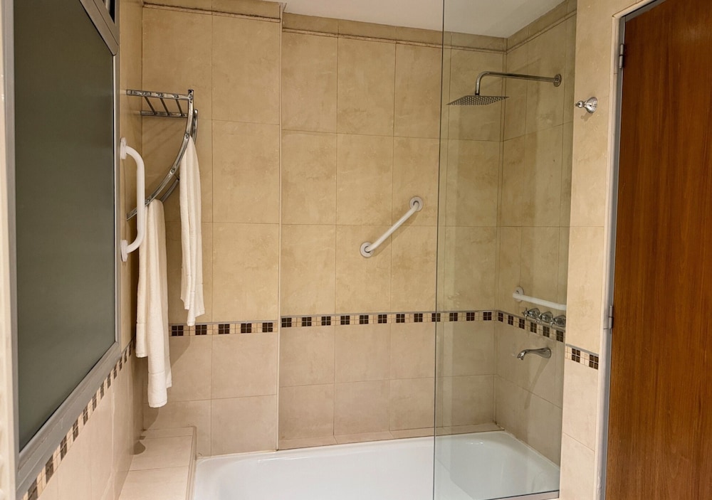 Standard Studio Suite photo 3