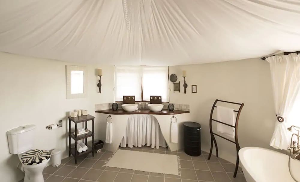 Room (Little Olarro) photo 2