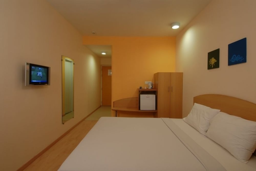 Standard Room photo 3