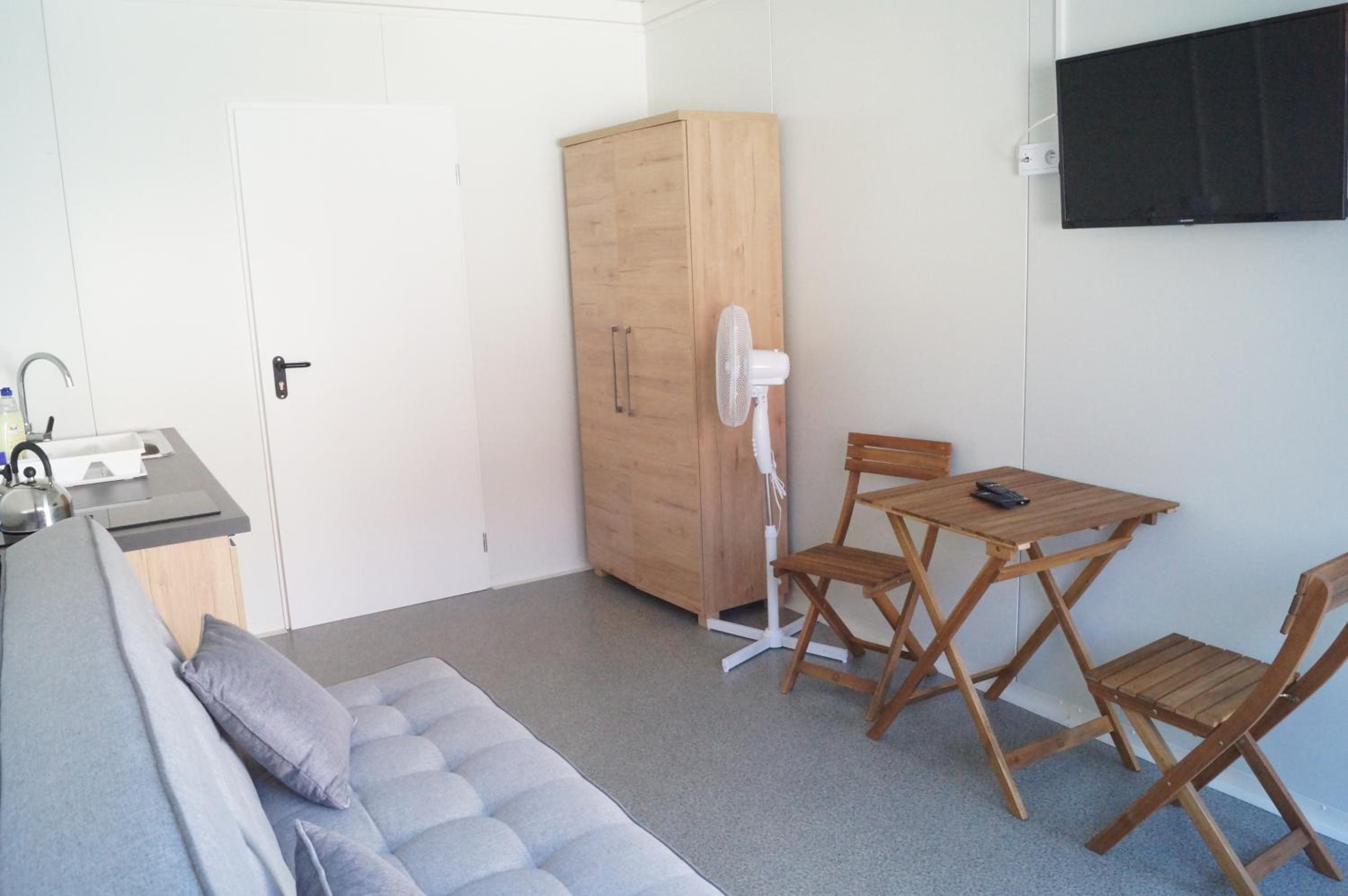 Double Room with Private Bathroom photo 3