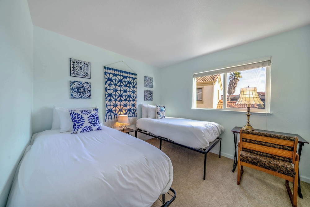 House, Multiple Beds, Patio, Garden View (Succulents & Seashells) photo 2