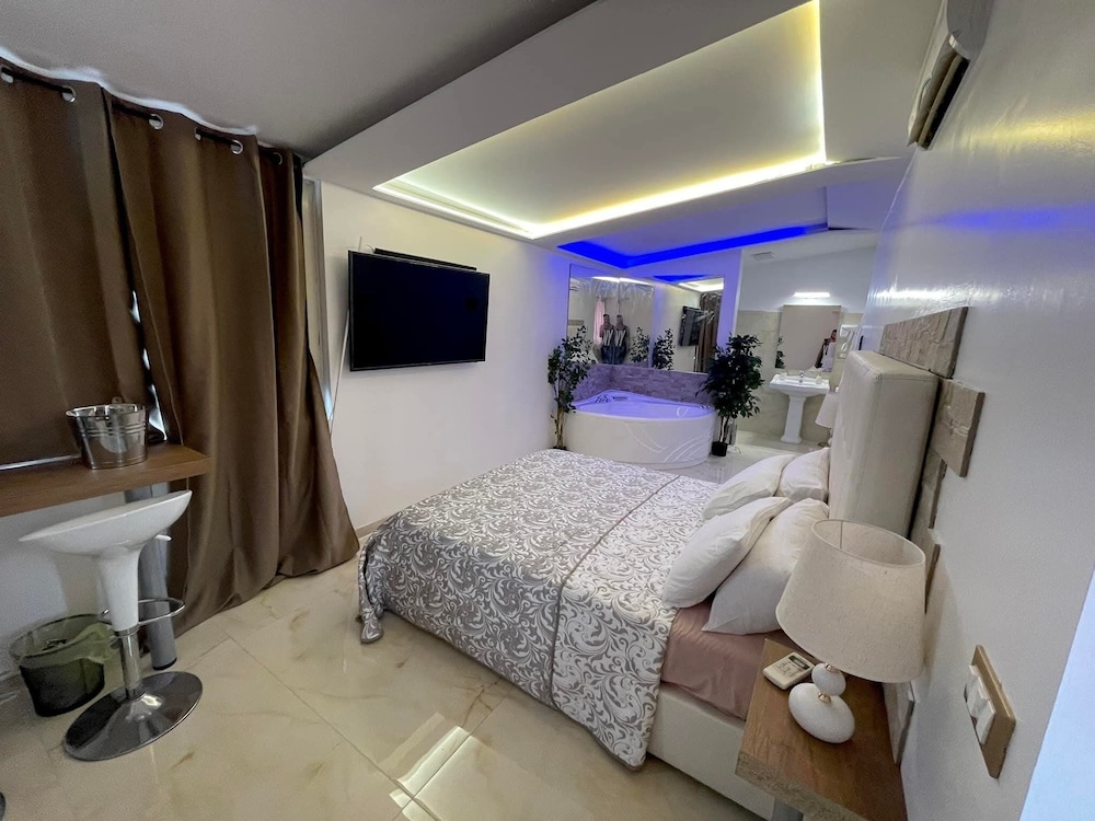 Classic Suite, Sea View