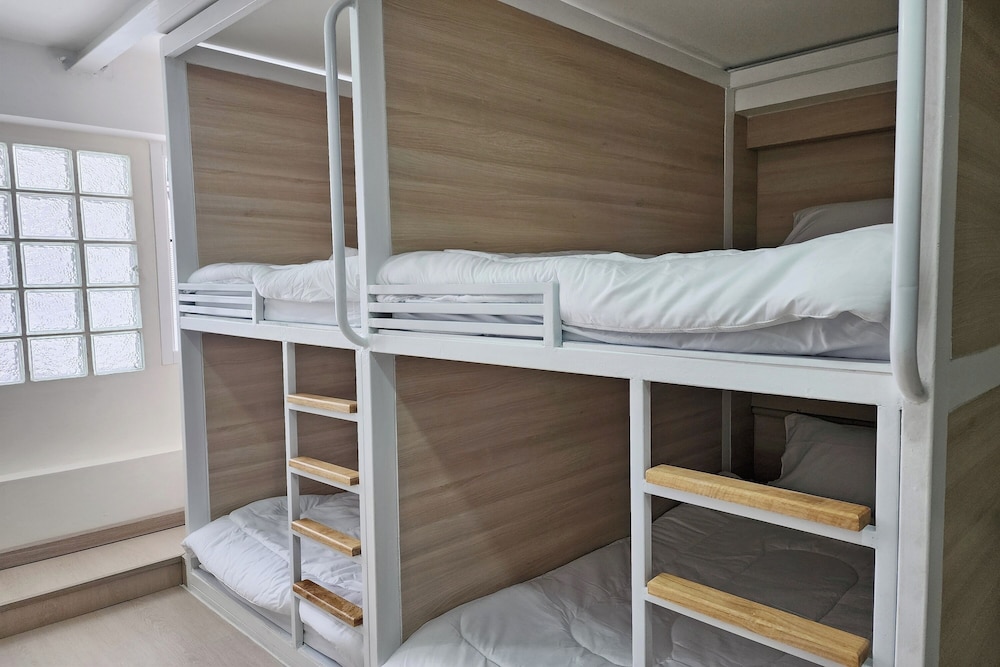 Bed in Mixed Dorm Room photo 1
