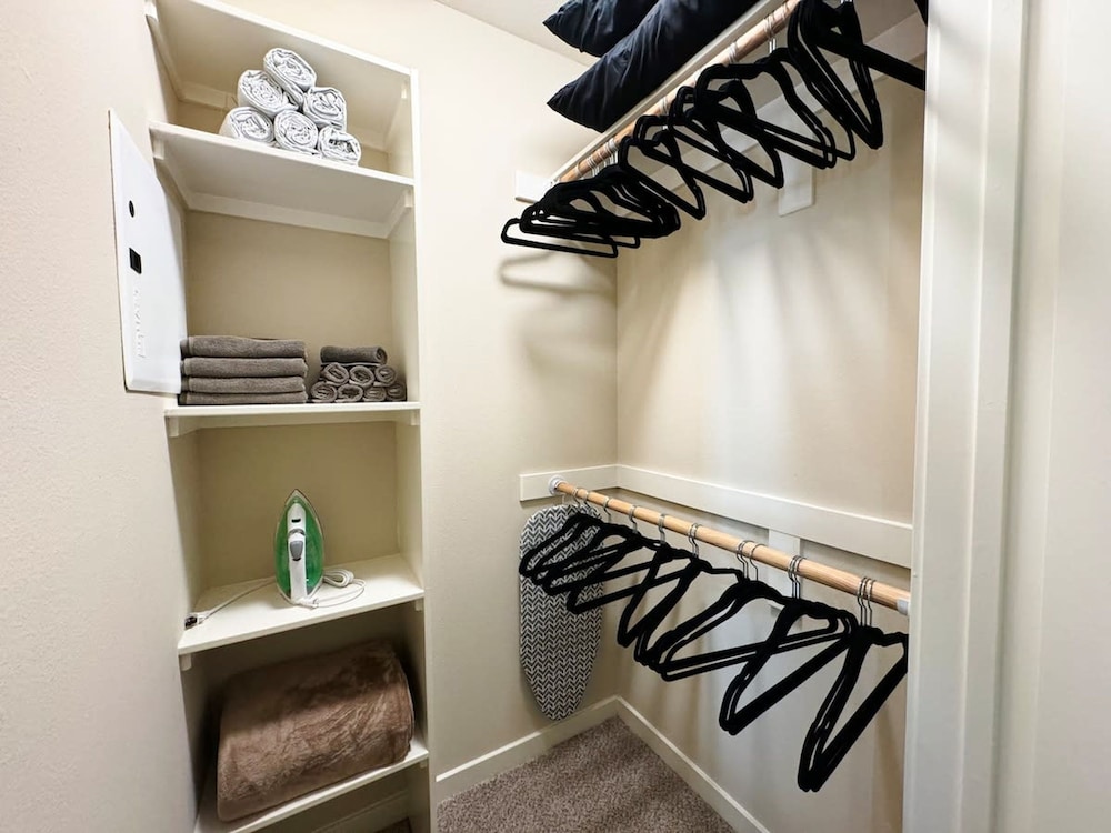 Stylish Retreat W Pool GYM Parking 10min to Cedars, Fotografia 5