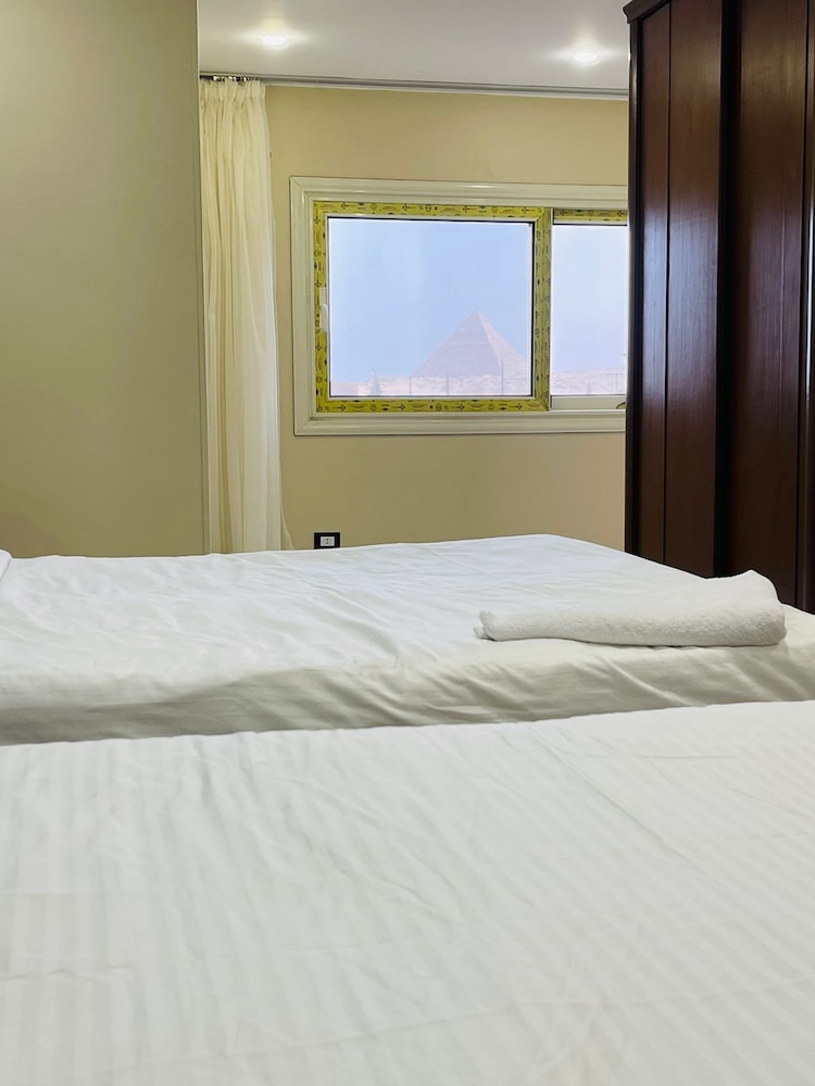 Deluxe Quadruple Room, 1 Bedroom, Non Smoking photo 1