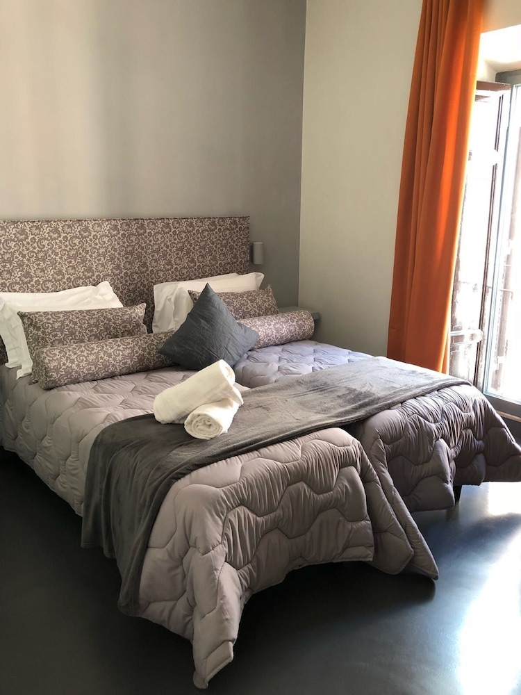 Twin Room, 2 Twin Beds