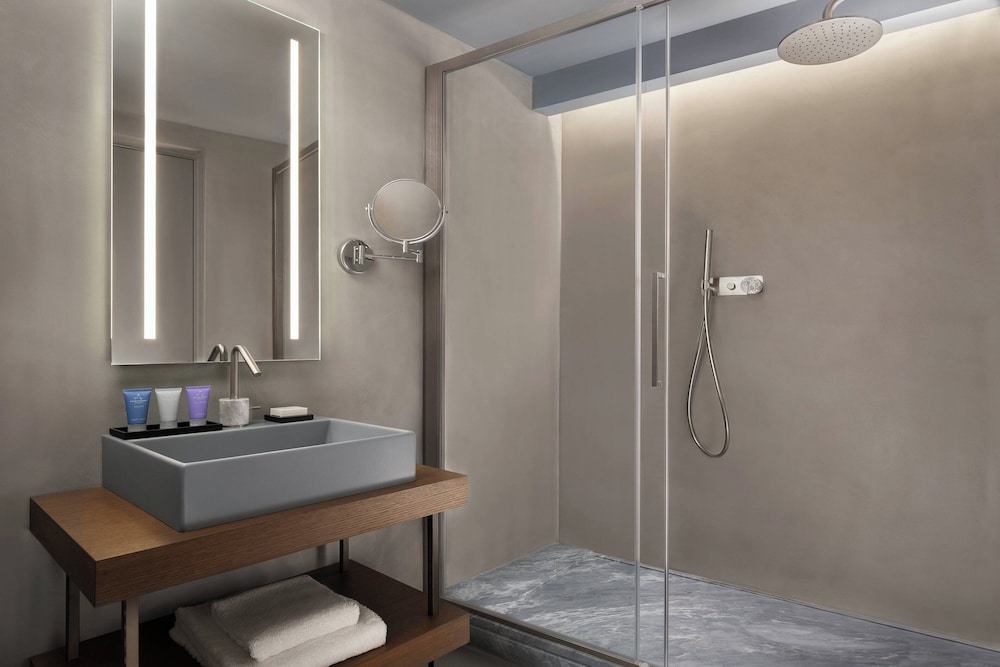 Room, 2 Twin Beds, City View - Photo 4