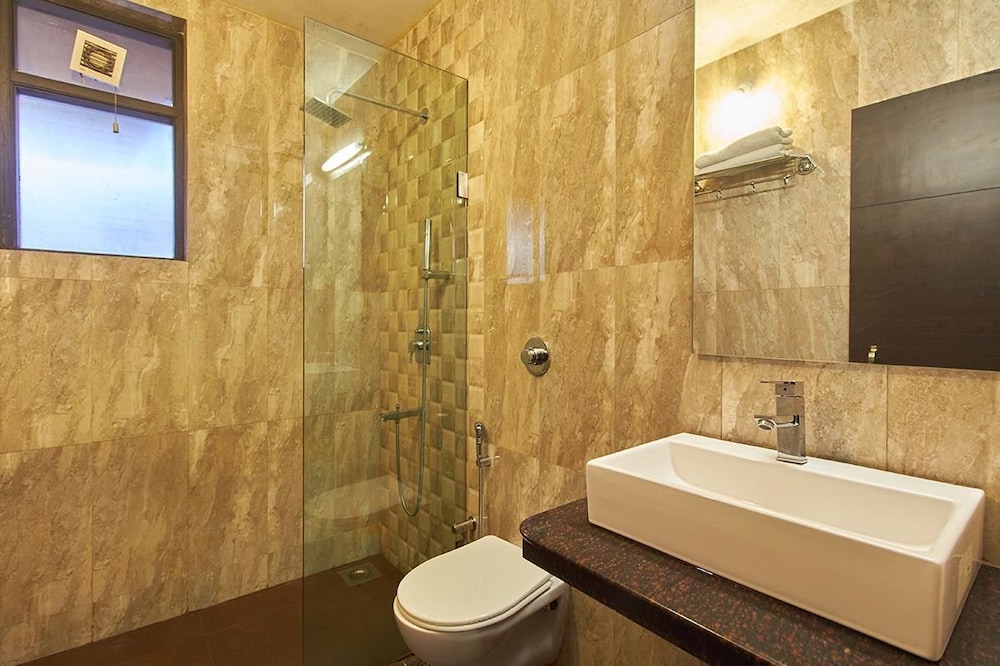 Deluxe Room - Photo 4