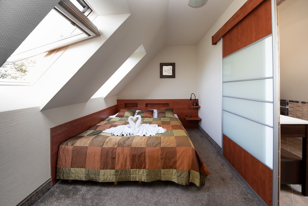 Family Studio Suite photo 3
