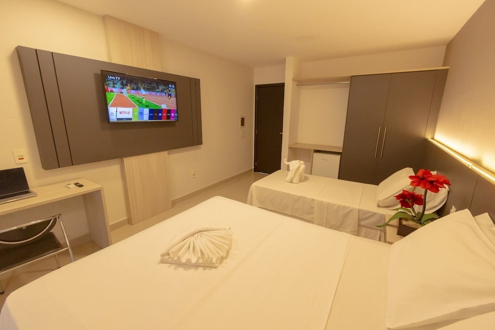 Luxury Twin Room photo 2