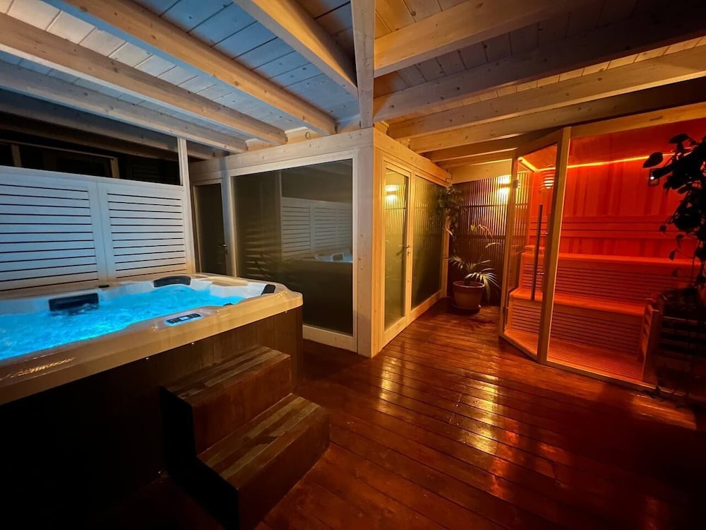 Camera con Spa photo 1