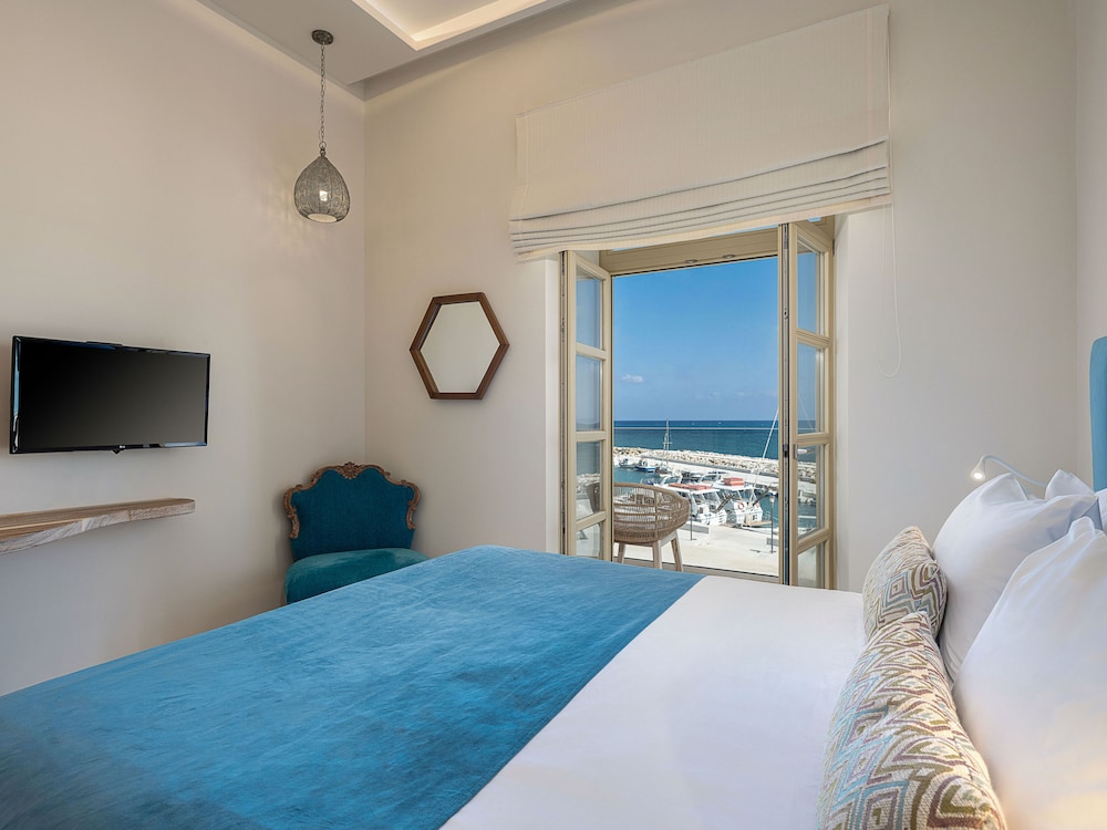 Design Apartment, 2 Bedrooms (Idomeneus) photo 3