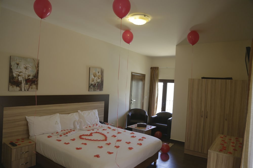 Premium Room, 2 Twin Beds, Balcony, Mountain View