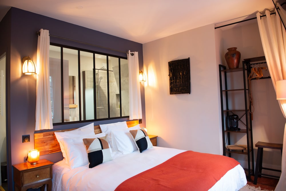 Premium Double Room, Ensuite (La Riga)