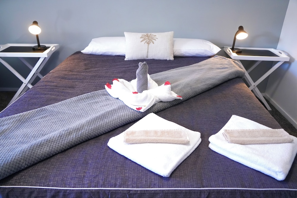 Studio, 1 Queen Bed, Non Smoking photo 2