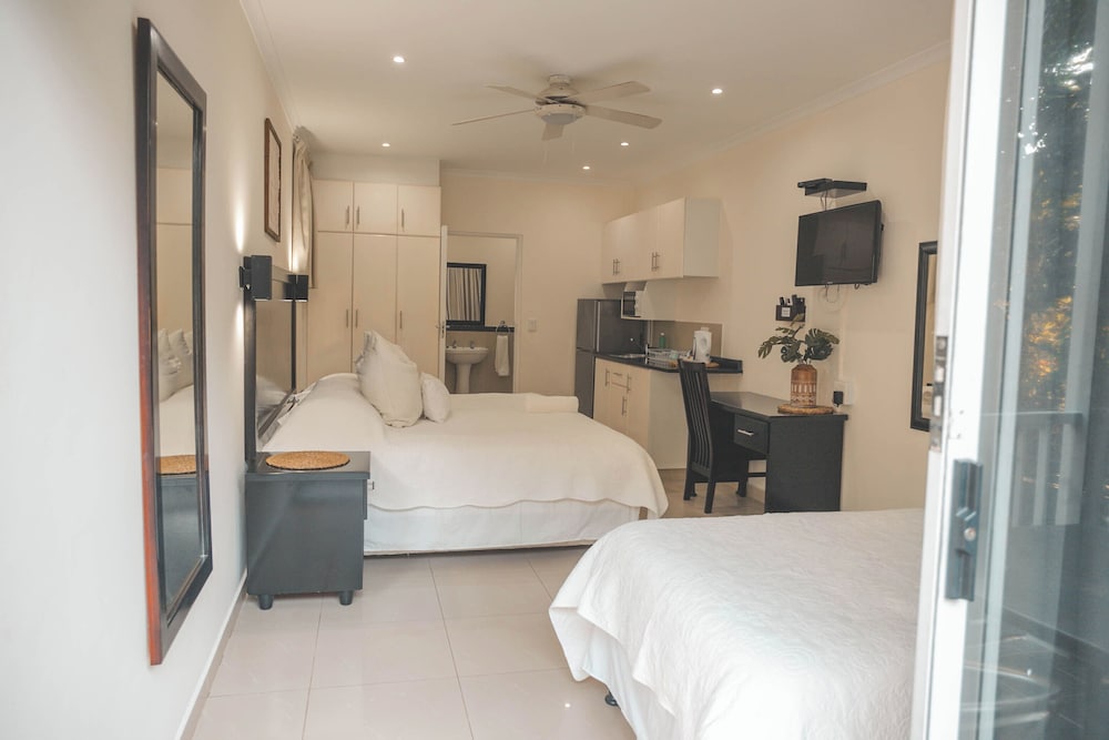Family Suite photo 3