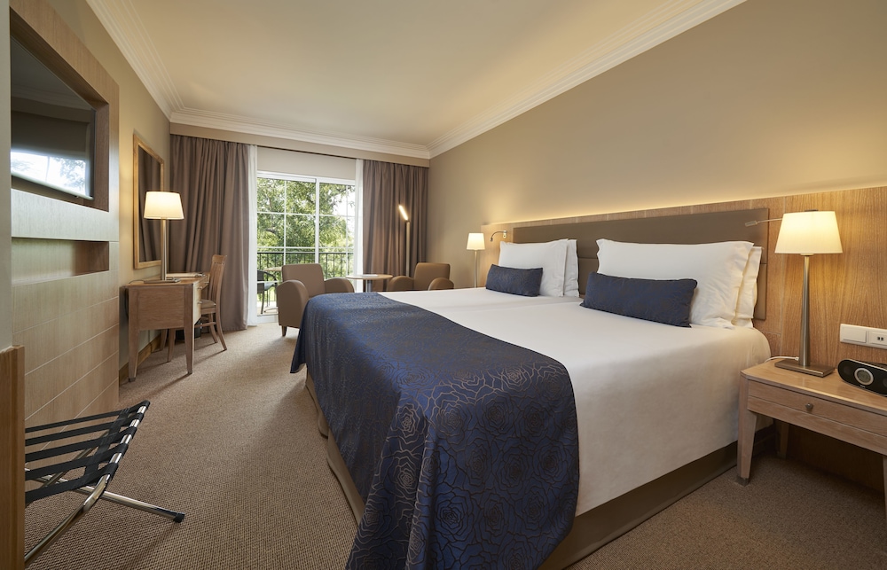 Standard Room - Photo 1