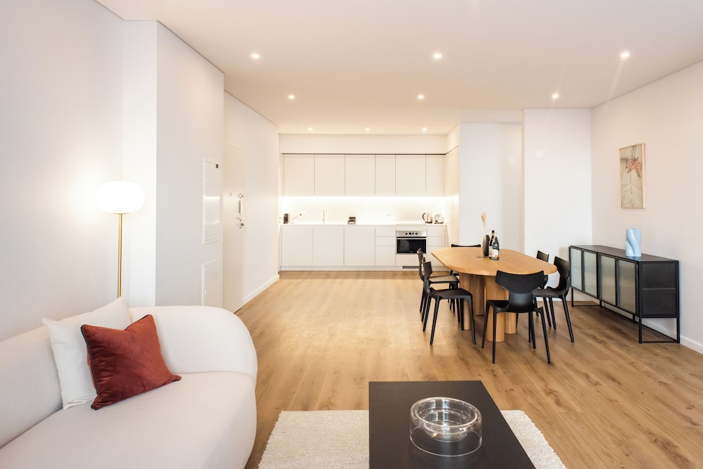 Apartment, 3 Bedrooms, Garden Area