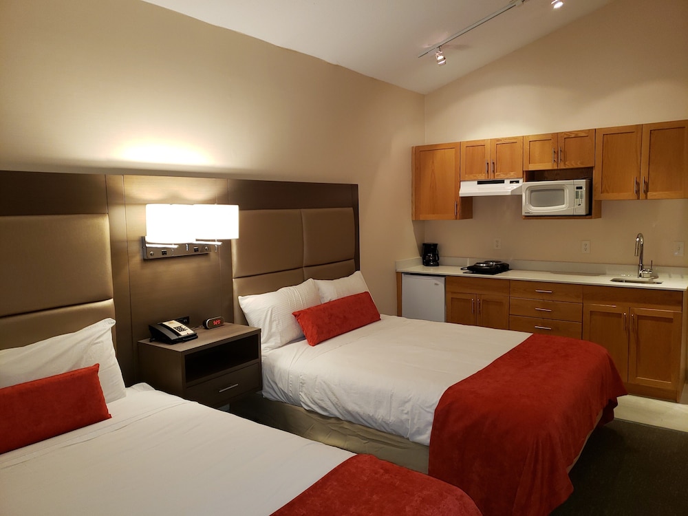 Comfort Studio, 2 Queen Beds