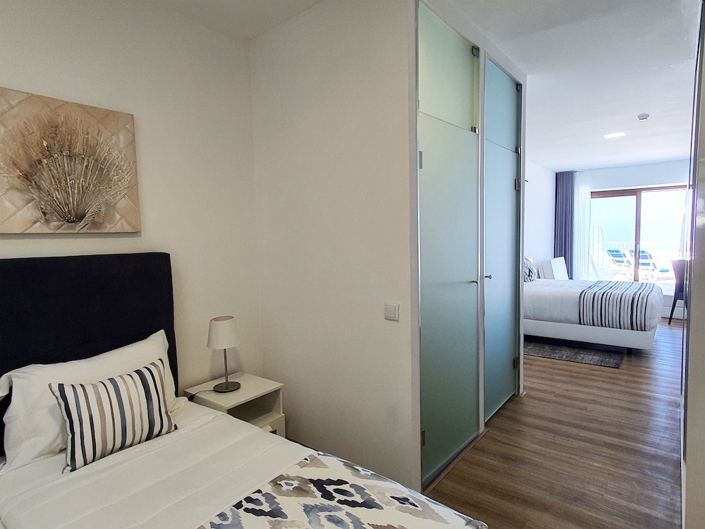 Panoramic Suite - Photo 5