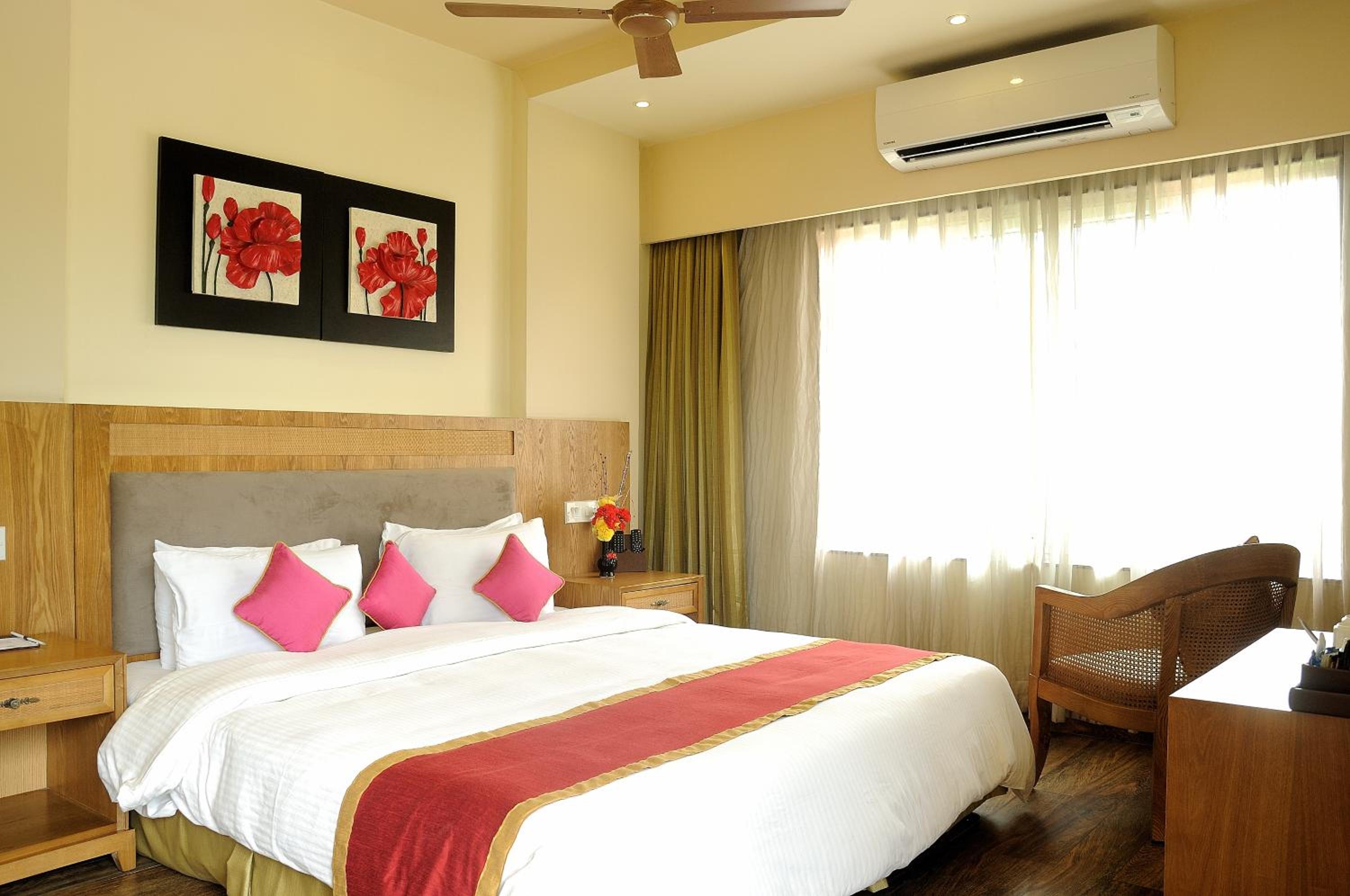 Deluxe Double Room photo 2