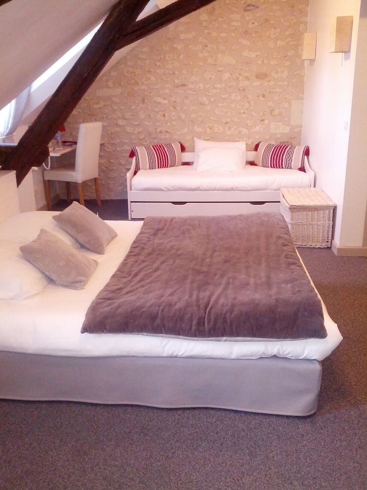 Premium Room - Photo 4