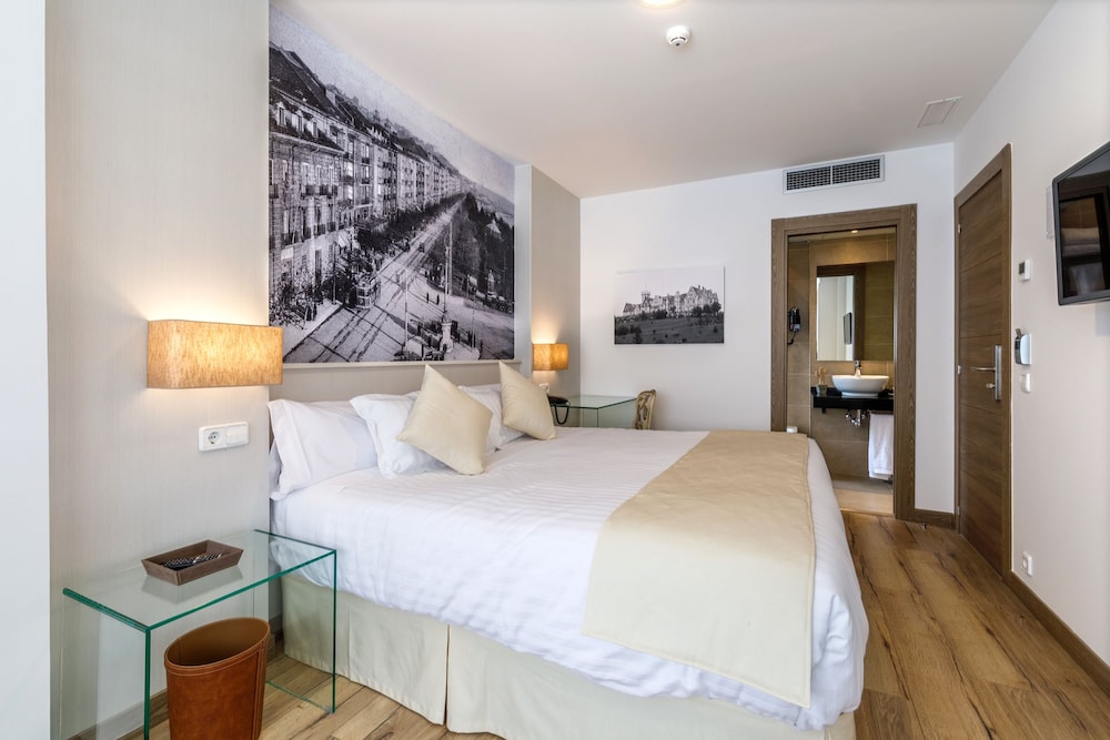 Suite (Alameda I)