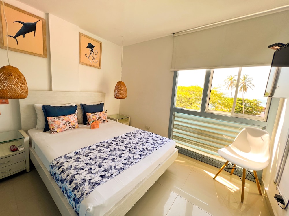 Deluxe Room - Photo 8