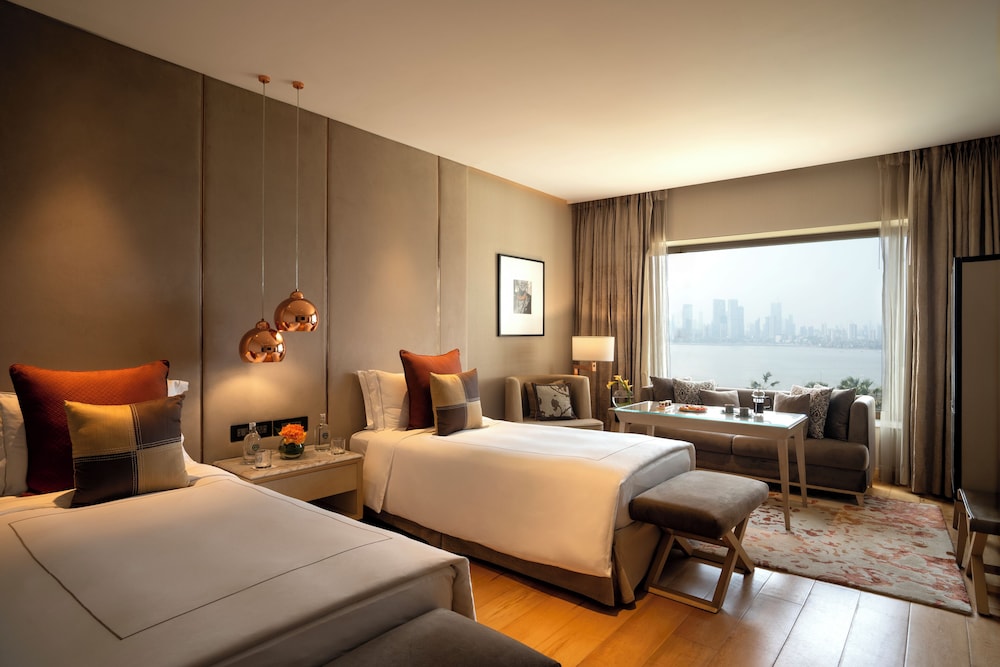 Luxury Room, 2 Twin Beds - Photo 4