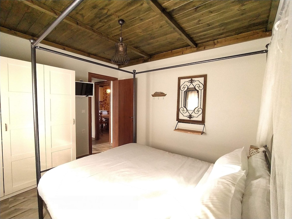 Comfort Apartment photo 2