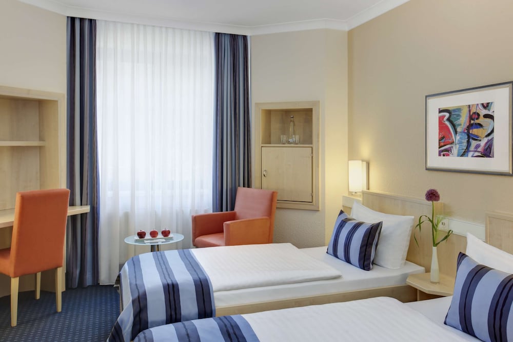 Standard Room, 2 Twin Beds