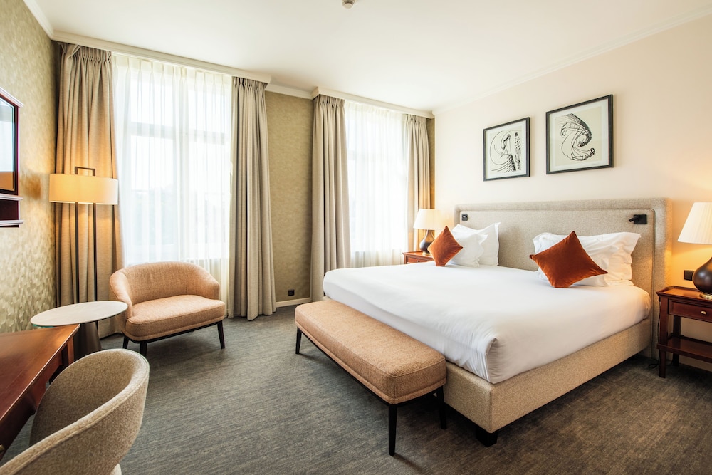 Deluxe Double or Twin Room photo 2